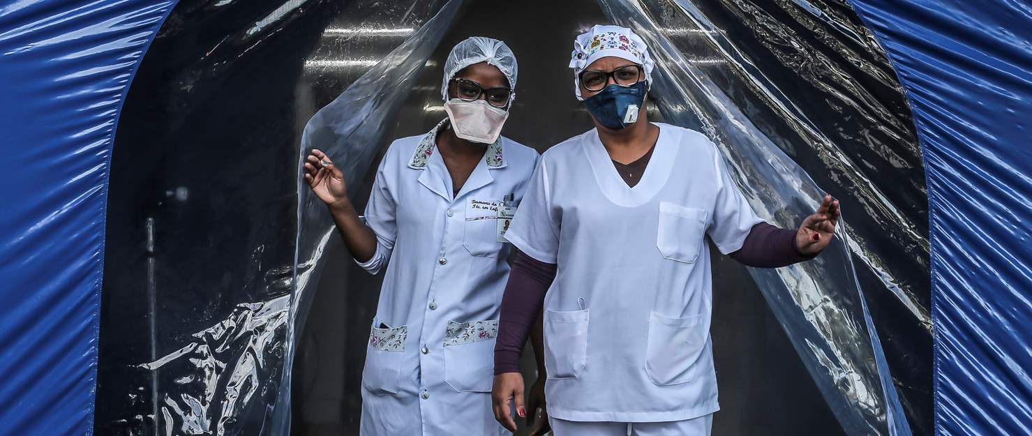 Medical professionals in Katsina State forming a solidarity line outside a hospital building during a 7-day warning strike